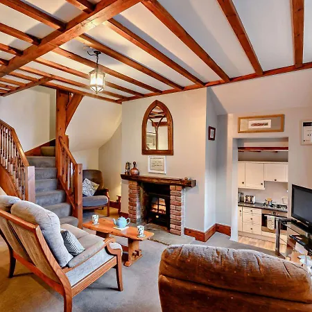 Holiday home Salty Dog *